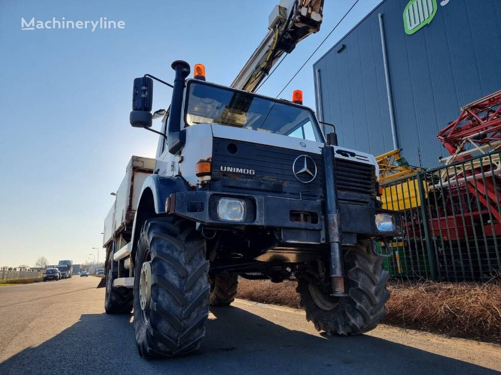 Mercedes Benz Unimog 2150