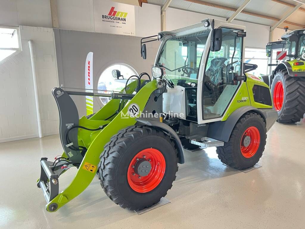 новый фронтальный погрузчик Claas Torion-530