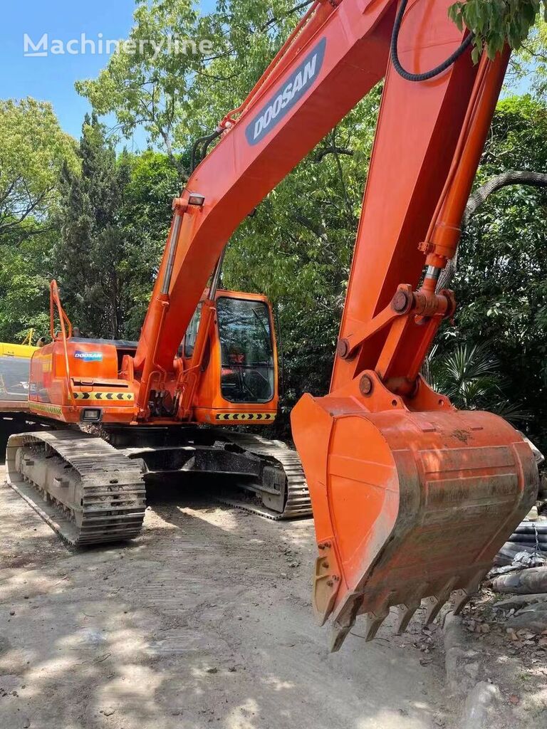 гусеничный экскаватор Doosan dh225lc-7