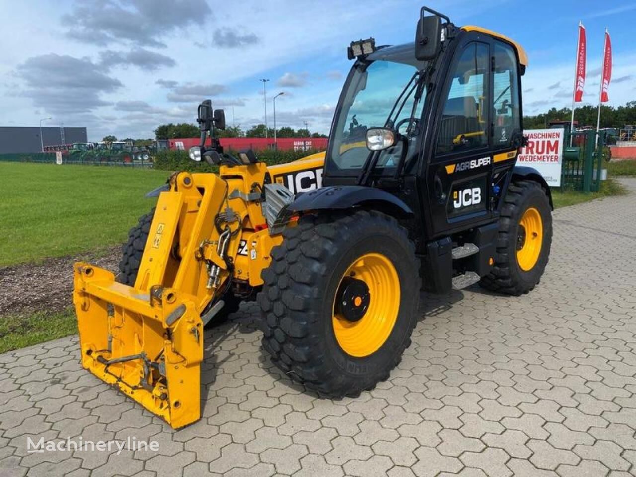 телескопический фронтальный погрузчик JCB 538-60 AGRI-SUPER