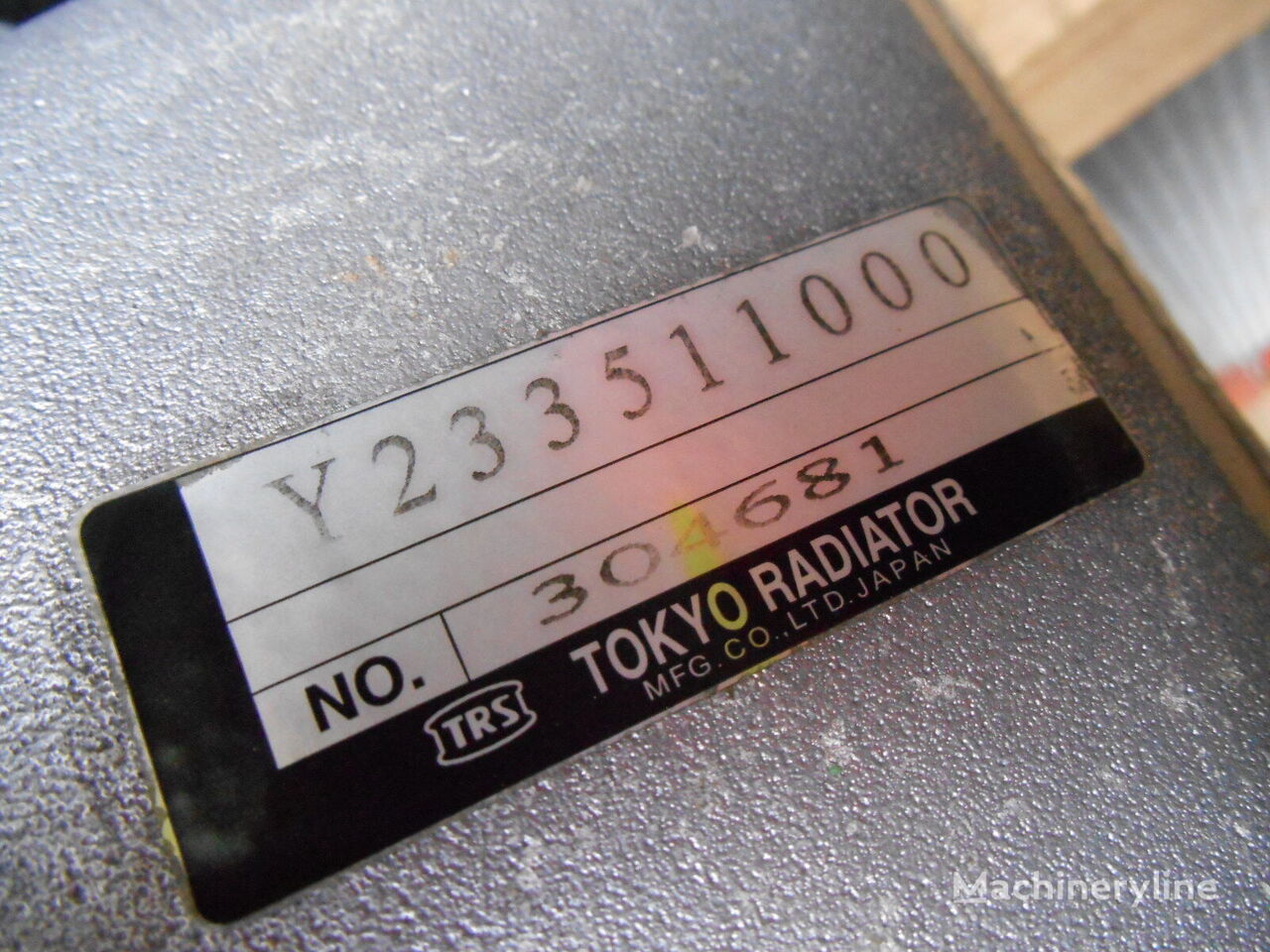 масляный радиатор двигателя Hitachi Tokyo Y233511000 Y233511000 для экскаватора Hitachi ZX280LC-3